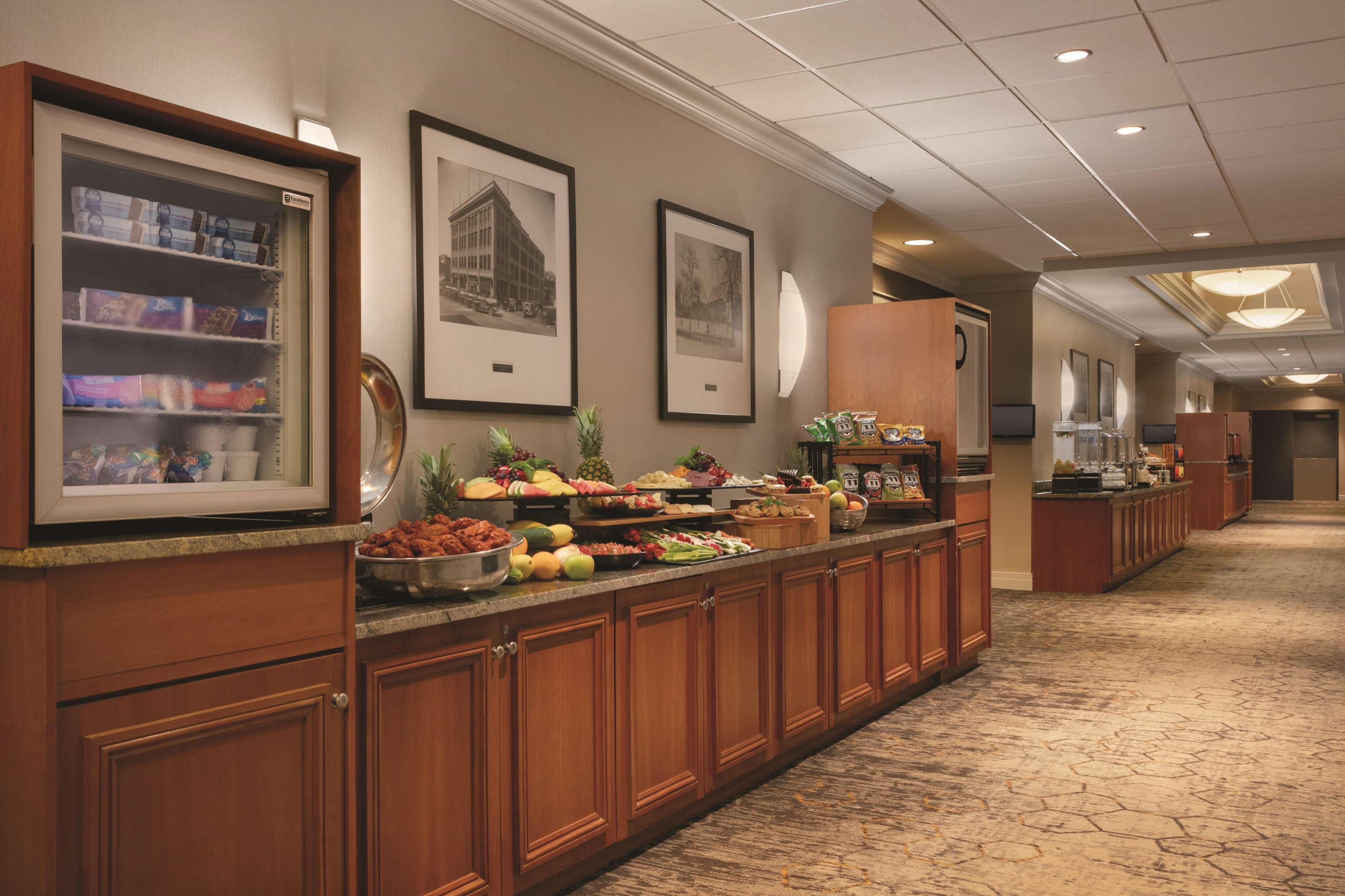 Embassy Suites By Hilton Richmond Dumbarton Εξωτερικό φωτογραφία