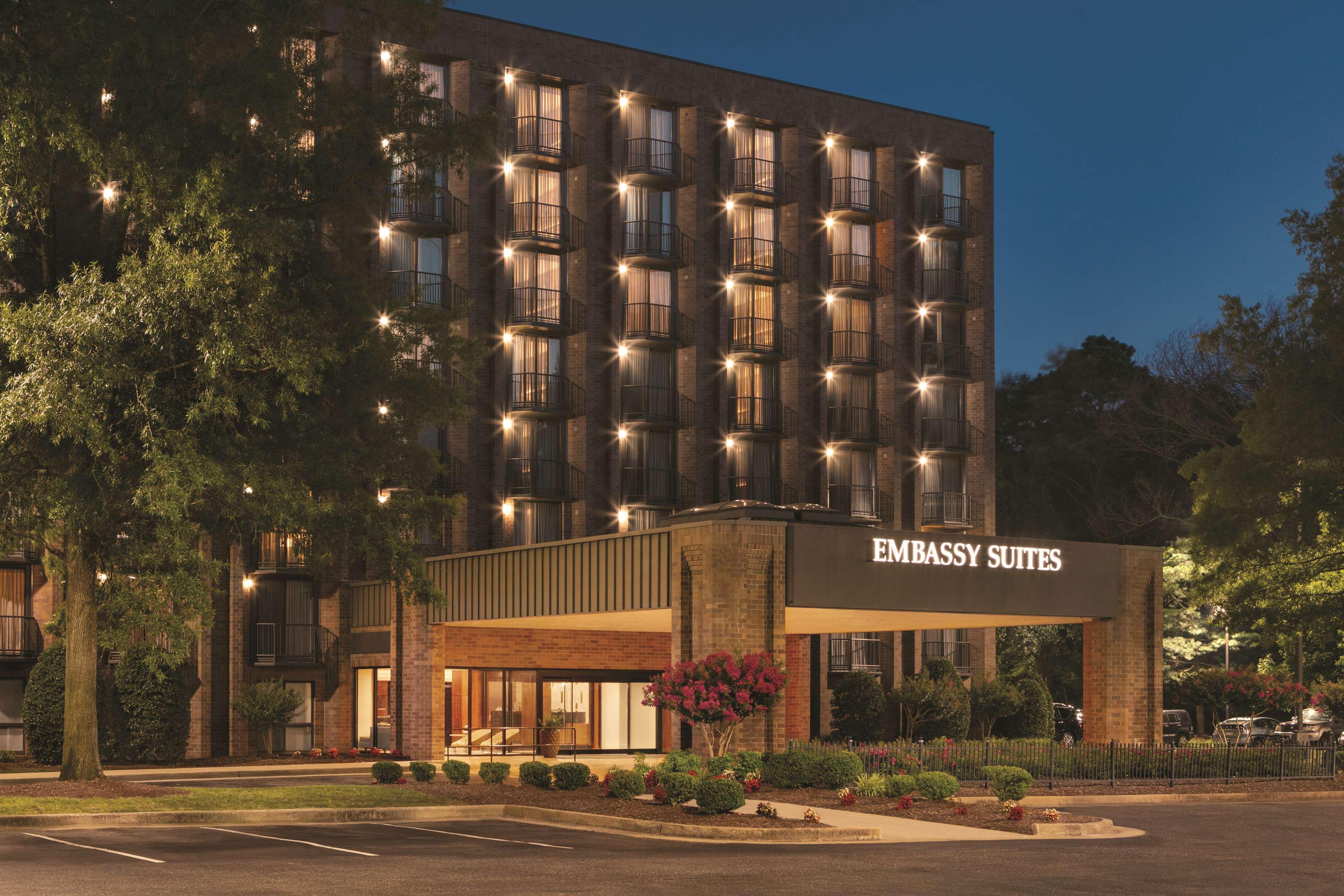 Embassy Suites By Hilton Richmond Dumbarton Εξωτερικό φωτογραφία
