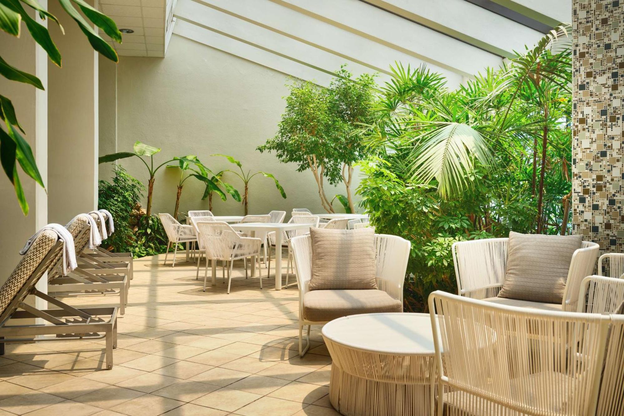 Embassy Suites By Hilton Richmond Dumbarton Εξωτερικό φωτογραφία