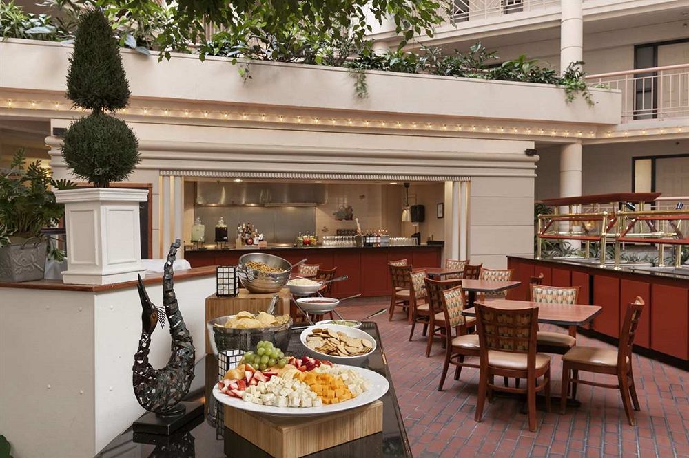Embassy Suites By Hilton Richmond Dumbarton Εξωτερικό φωτογραφία